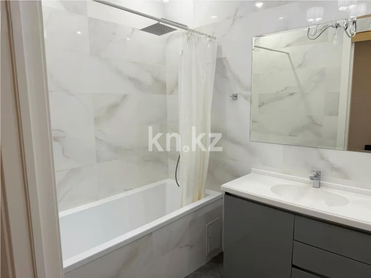 Продажа 2-комнатной квартиры, 72.8 м² в Астане - фото 4