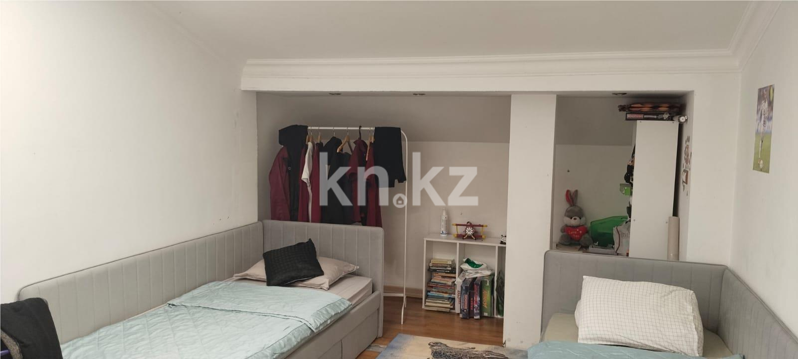 Продажа 5-комнатной квартиры, 200 м² в Караганде - фото 20