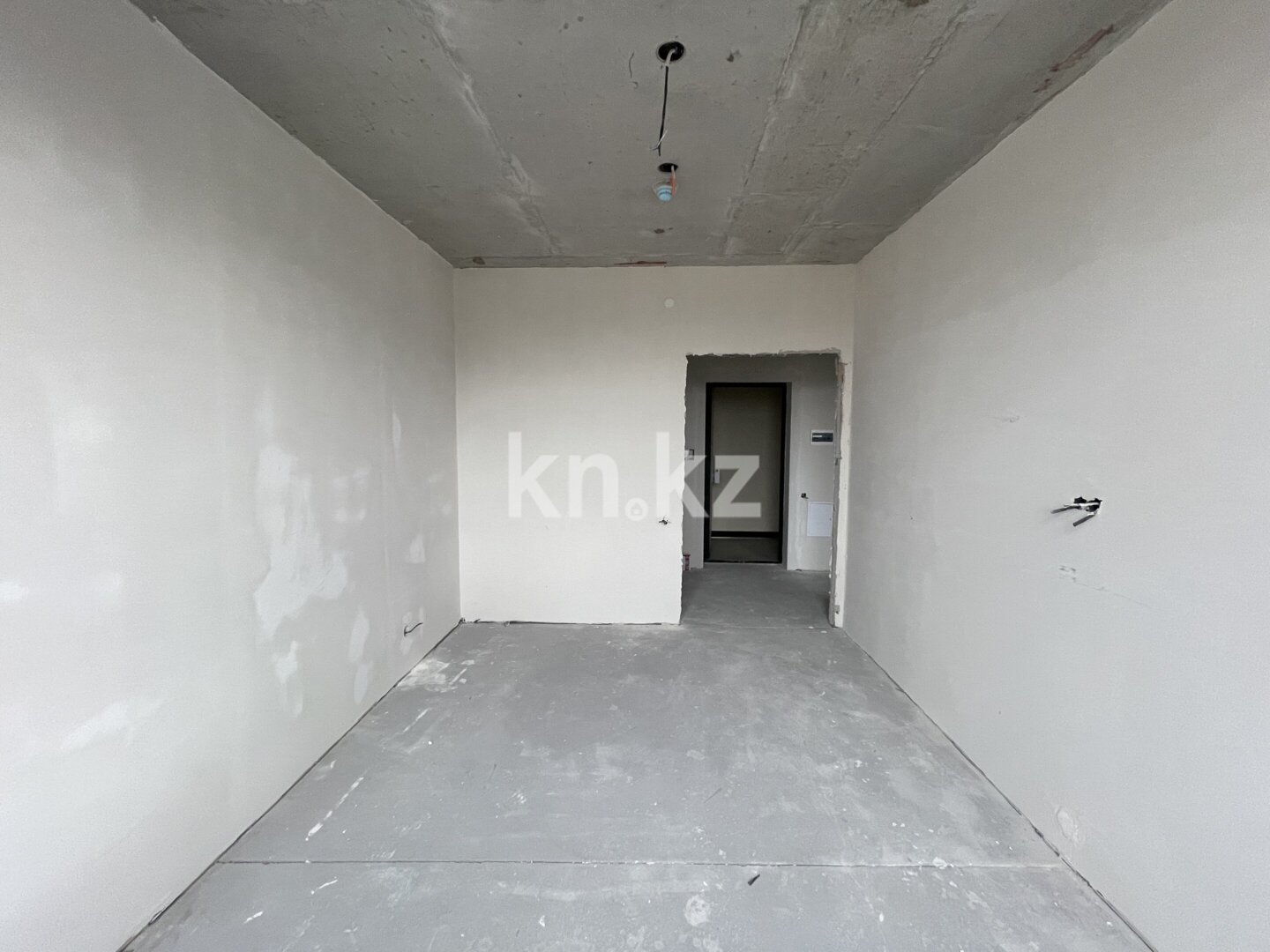 Продажа 1-комнатной квартиры, 37 м² в Караганде - фото 2
