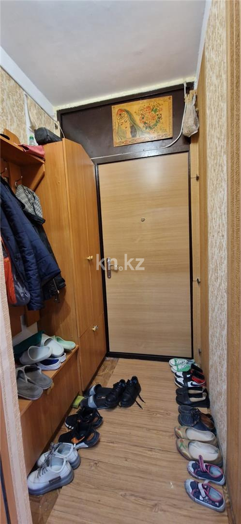 Продажа 3-комнатной квартиры, 62 м², ул. 9-й мкр. в Темиртау - фото 9