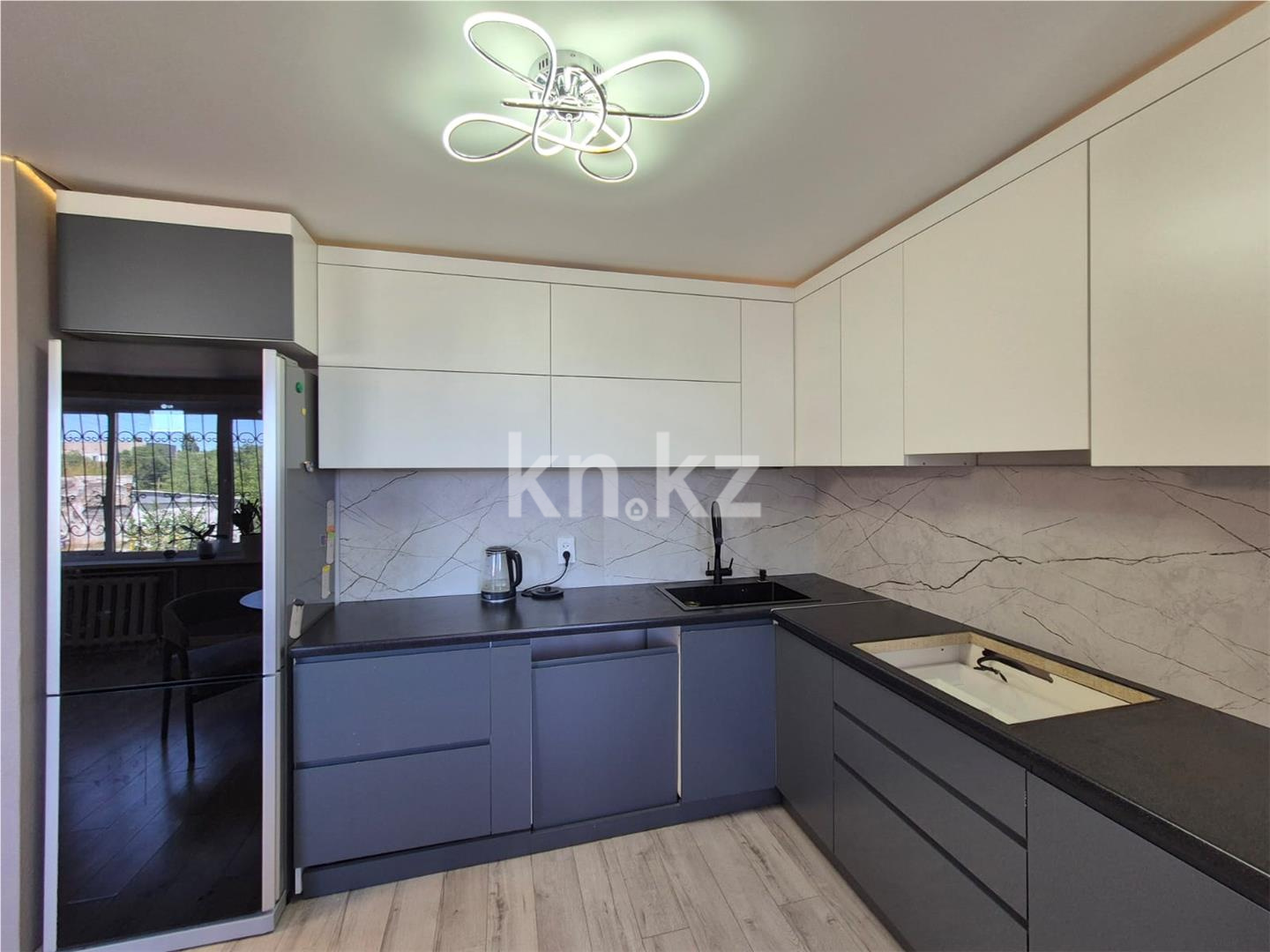 Продажа 3-комнатной квартиры, 74 м², мкр-н 8 в Темиртау - фото 7