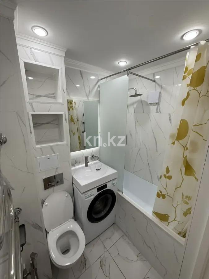 Продажа 3-комнатной квартиры, 60 м², мкр-н 5, дом  1 в Алматы - фото 5