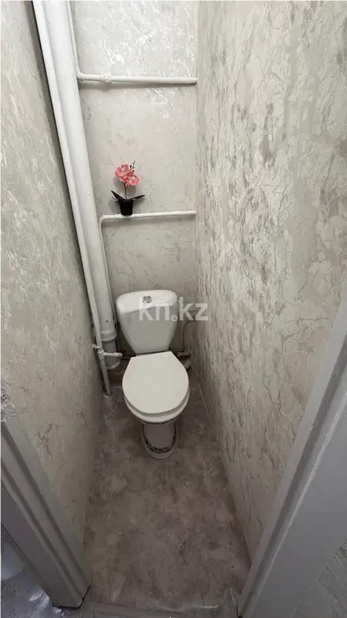 Продажа 2-комнатной квартиры, 45 м², мкр-н 22, дом  5 в Караганде - фото 5