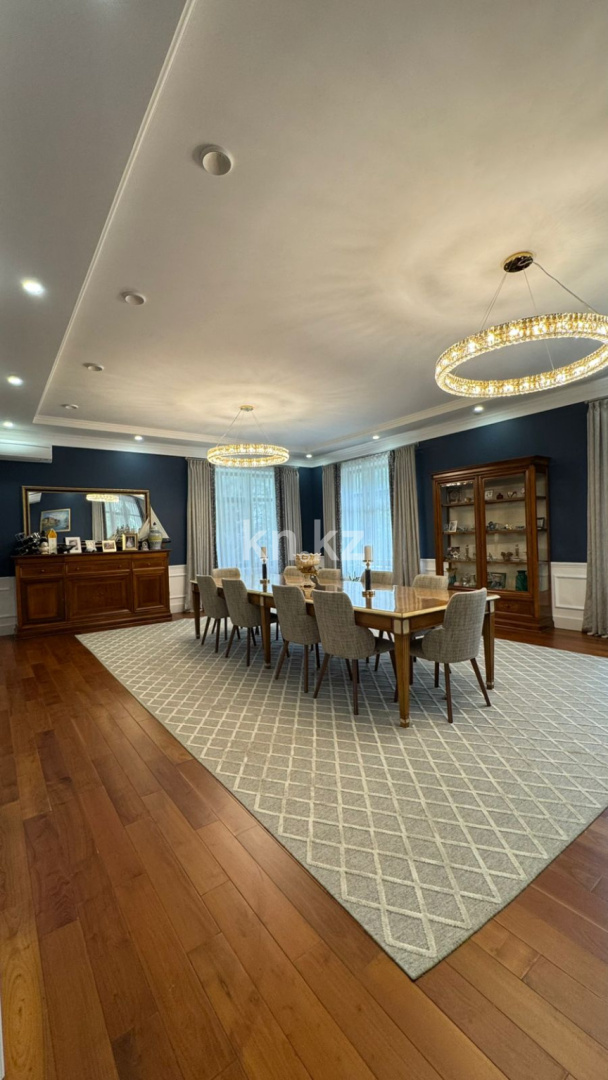 Продажа 7-комнатного дома, 823 м² в Алматы - фото 38