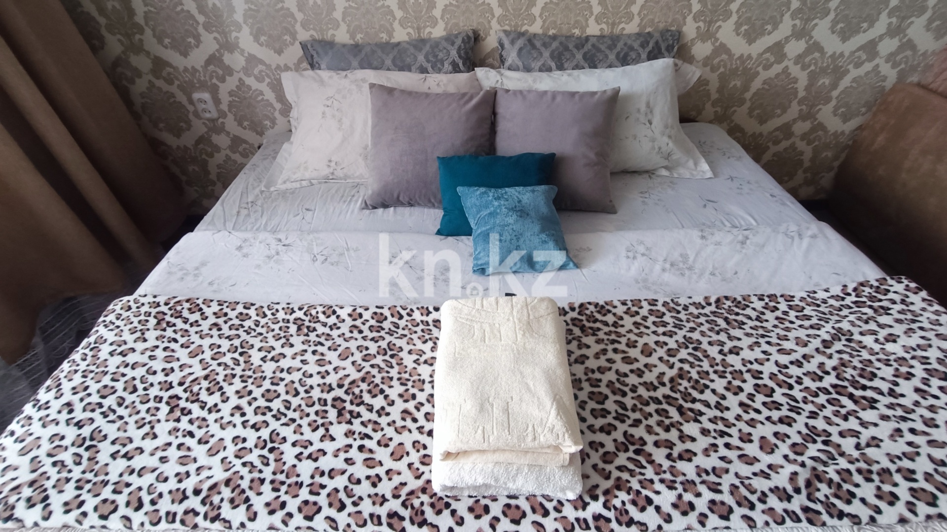 Аренда 1-комнатной квартиры посуточно, 49 м² в Уральске - фото 2