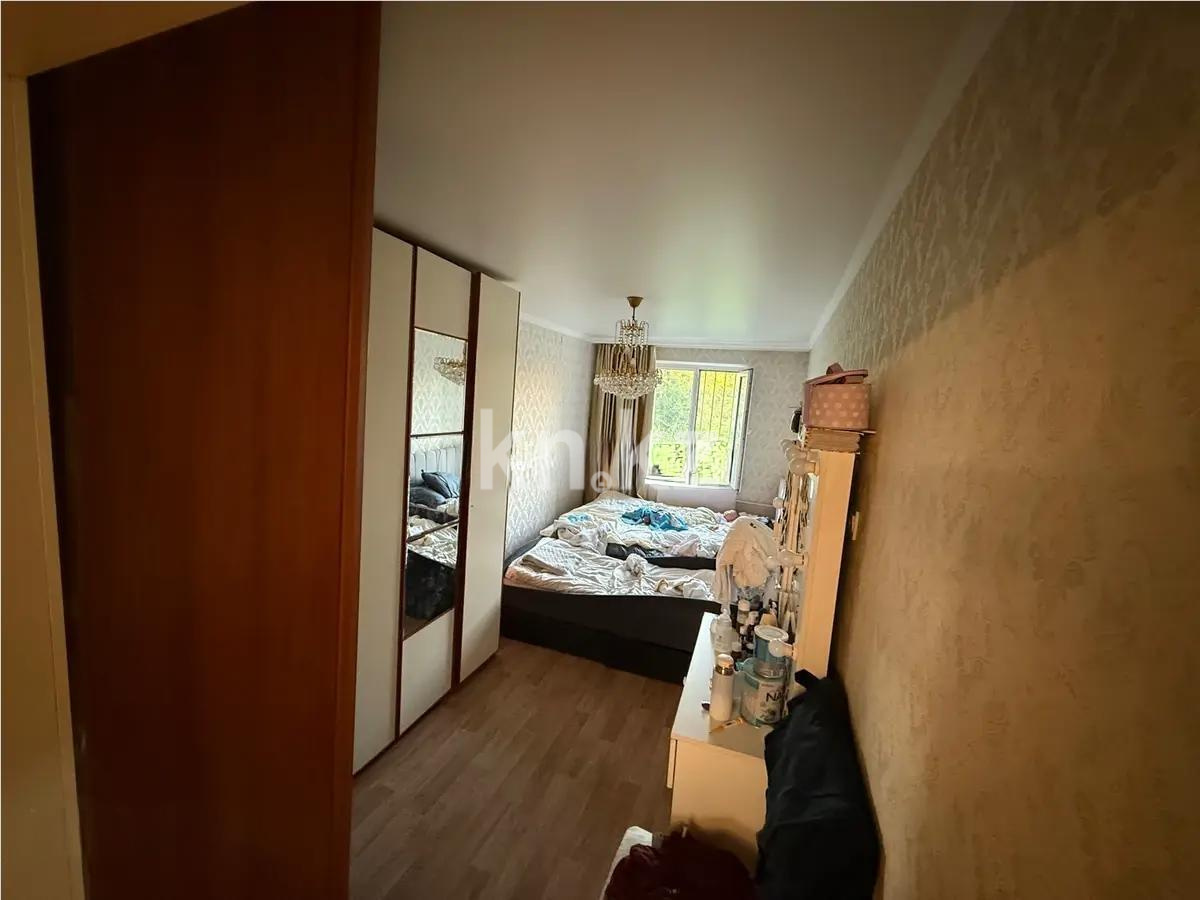 Продажа 3-комнатной квартиры, 59 м², мкр-н Аксай-2, дом  55 в Алматы - фото 2