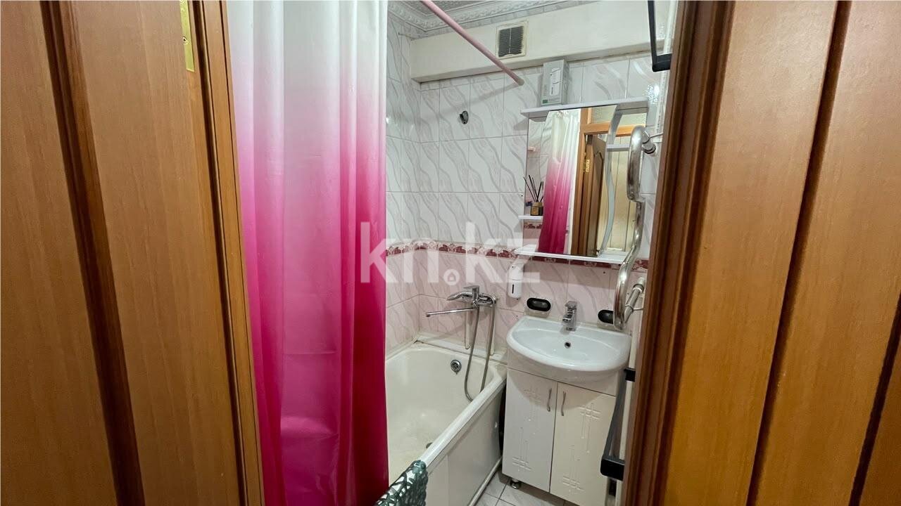 Продажа 4-комнатной квартиры, 62 м² в Караганде - фото 8