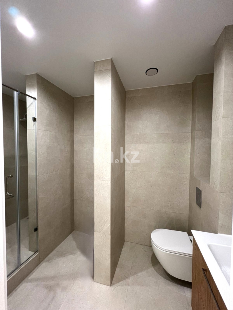 Продажа 3-комнатной квартиры, 75.3 м² в Алматы - фото 23