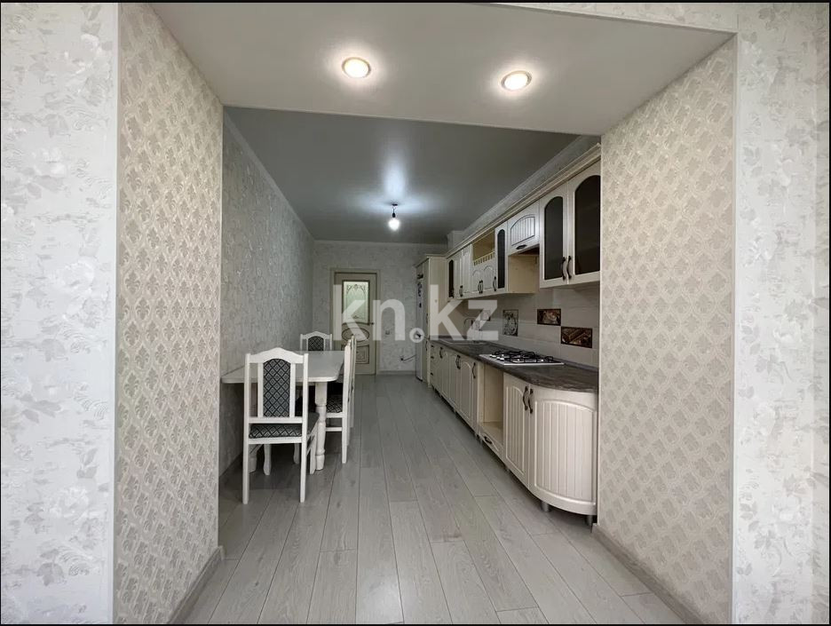 Аренда 2-комнатной квартиры, 73 м², ул. Тюленина, дом  4 в Уральске - фото 4