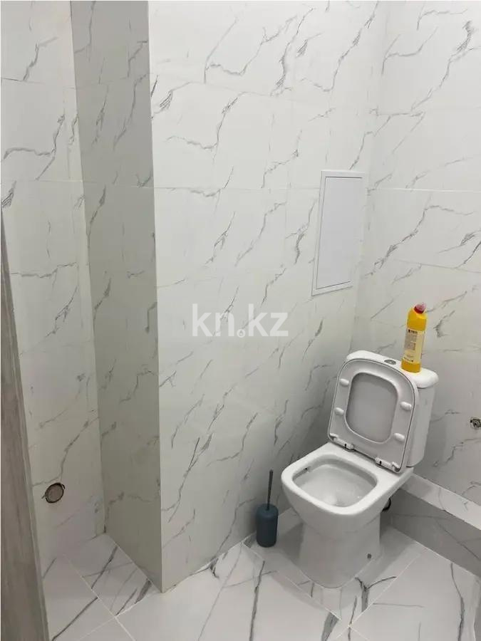 Продажа 1-комнатной квартиры, 30 м², мкр-н 20, дом  18 в Алматы - фото 3