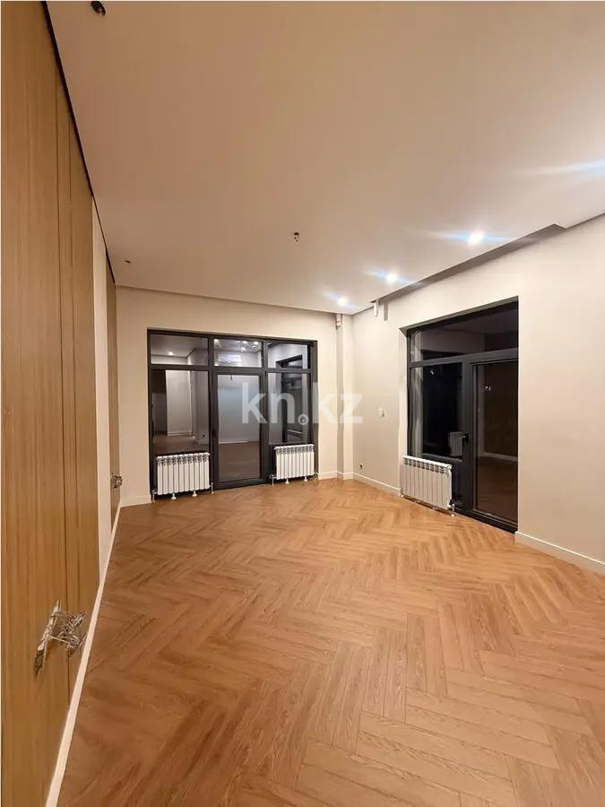 Продажа 4-комнатной квартиры, 220 м² в Алматы - фото 2