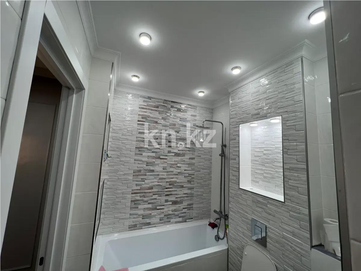 Продажа 3-комнатной квартиры, 66 м², пр. Туран, дом  55 в Астане - фото 4