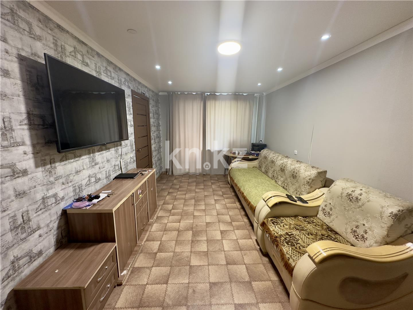 Продажа 3-комнатной квартиры, 57 м² в Караганде