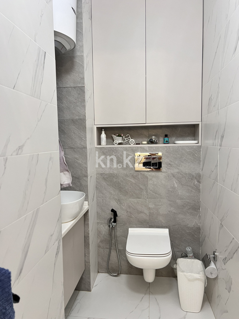Продажа 3-комнатной квартиры, 92 м² в Караганде - фото 6
