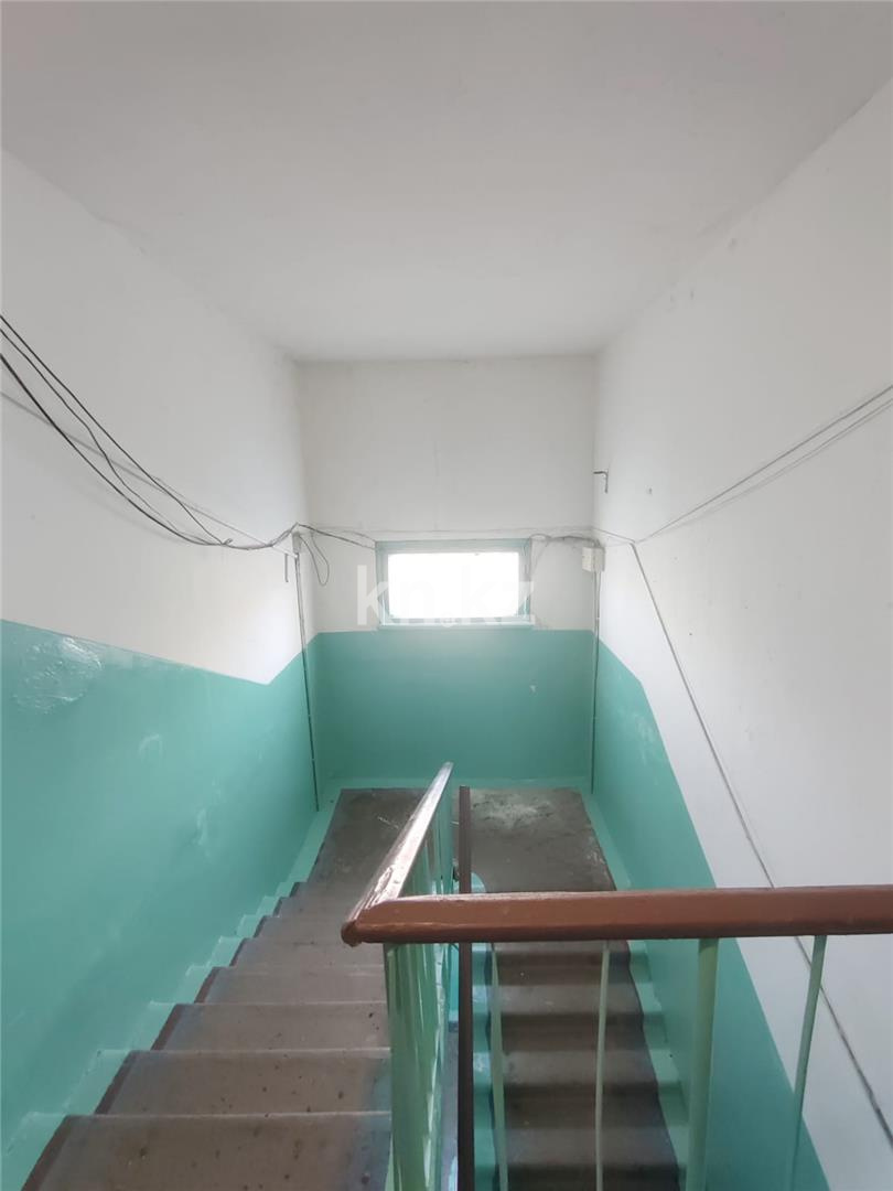 Продажа 3-комнатной квартиры, 62 м², мкр-н 13 в Караганде - фото 12