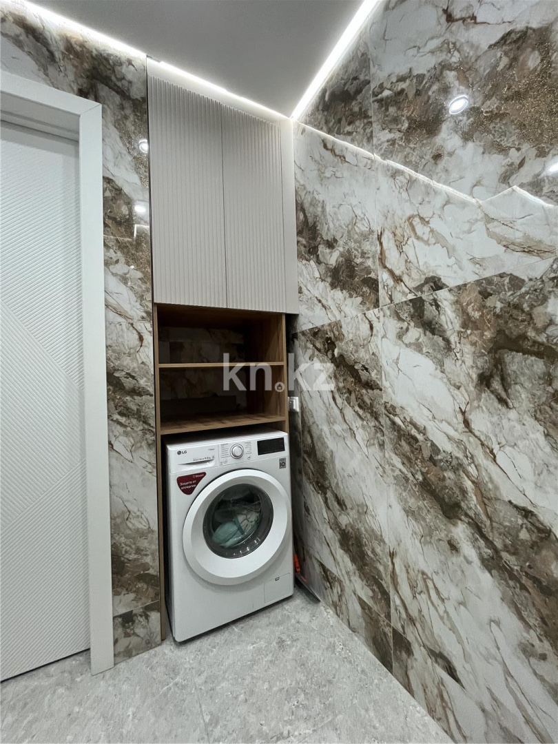 Продажа 4-комнатной квартиры, 110 м², ул. Букетова, дом  60/2 в Караганде - фото 30