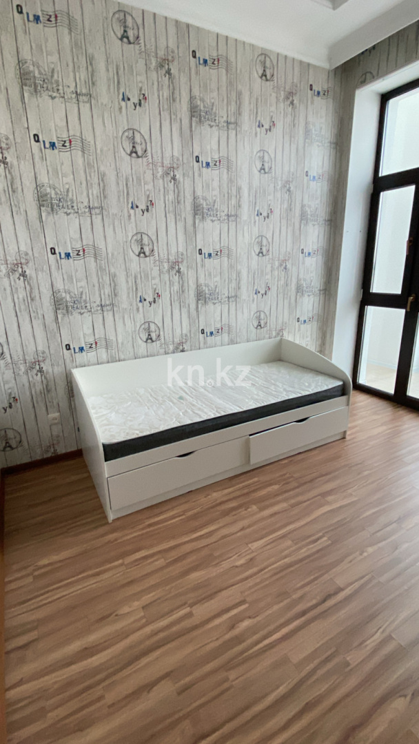 Аренда 4-комнатной квартиры, 180 м², пр. Мангилик Ел, дом  28 в Астане - фото 25