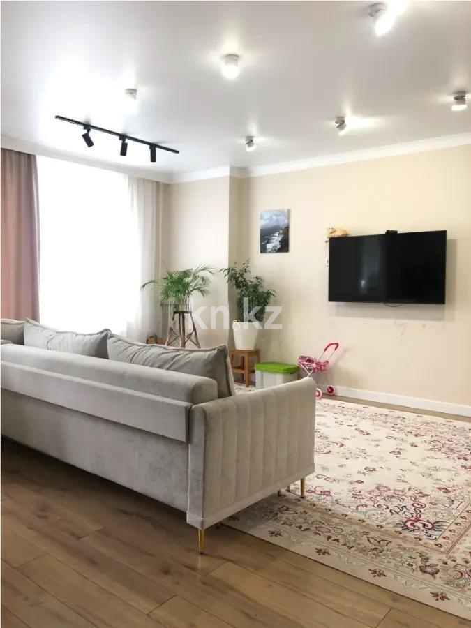 Продажа 4-комнатной квартиры, 110 м², ул. Байтурсынова, дом  2 в Астане