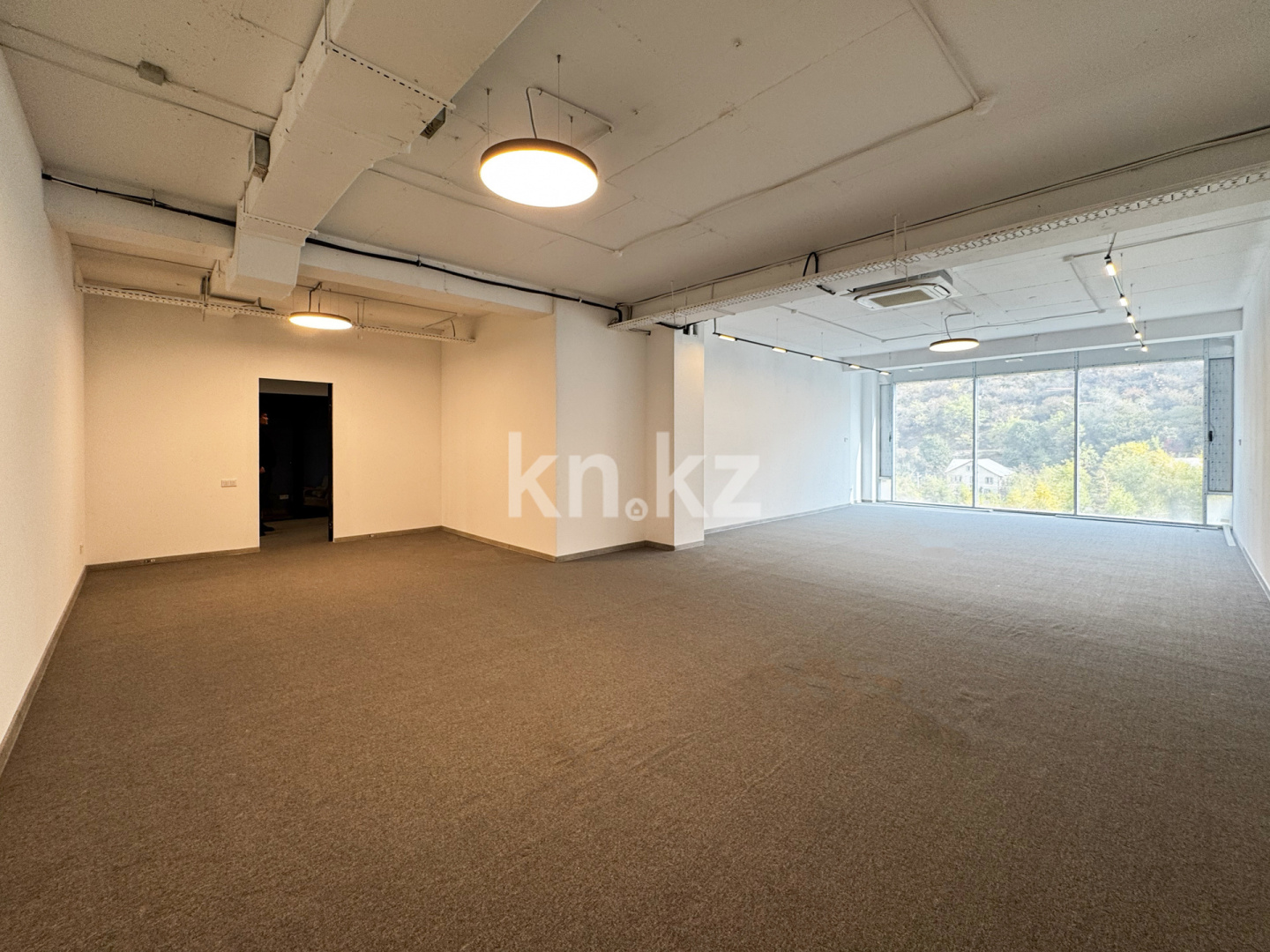 Аренда , ул. Радлова, дом  77/1 в Алматы - фото 6