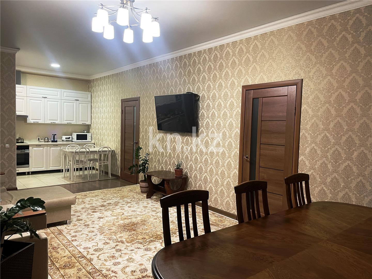 Продажа 4-комнатной квартиры, 88 м² в Караганде - фото 3