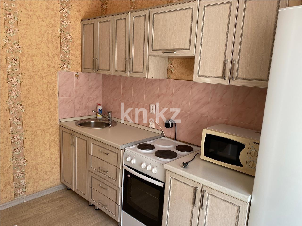 Продажа 1-комнатной квартиры, 42 м², мкр-н Степной-4 в Караганде - фото 4