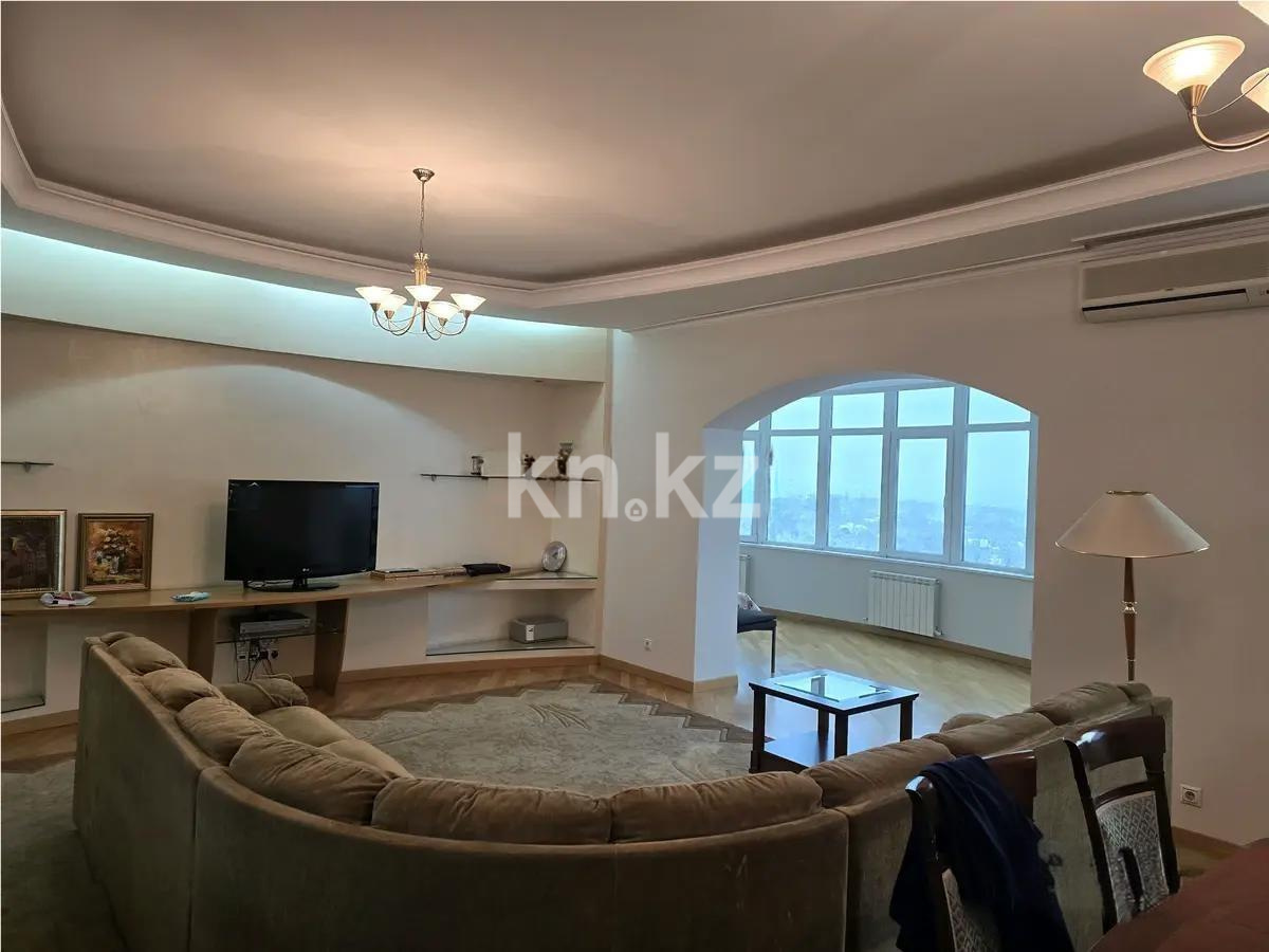 Продажа 3-комнатной квартиры, 167.7 м², мкр-н Самал-3, дом  25 в Алматы