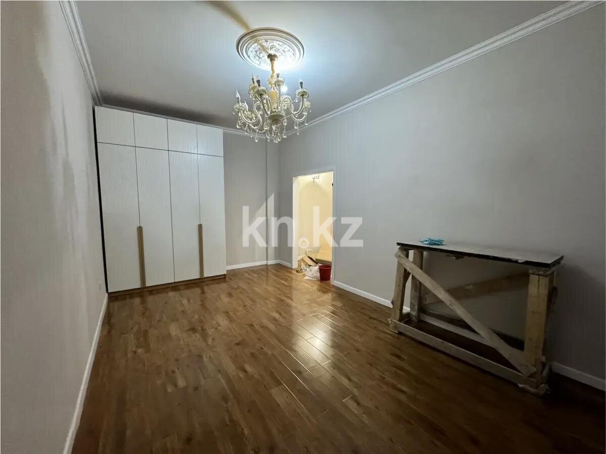 Продажа 3-комнатной квартиры, 75 м² в Караганде