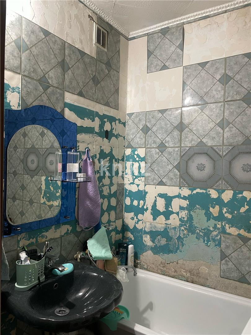 Продажа 1-комнатной квартиры, 39 м², мкр-н 18 в Караганде - фото 3