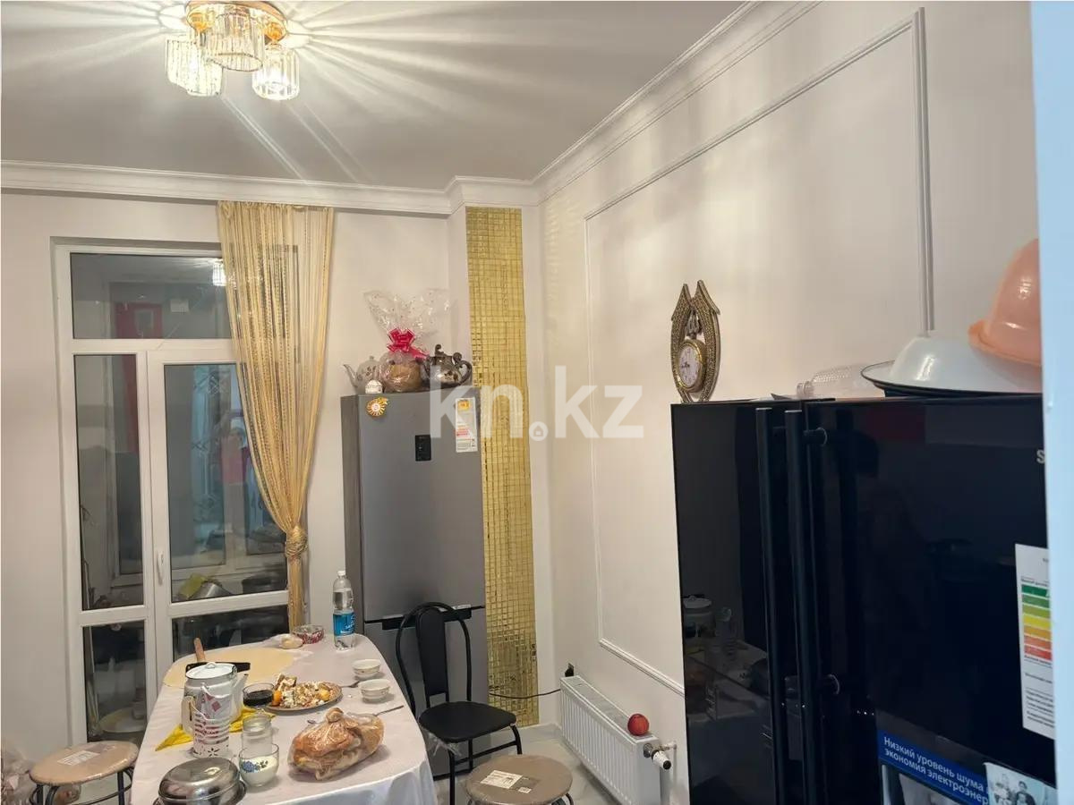 Продажа 3-комнатной квартиры, 90 м², ул. Байтурсынова, дом  10/2 в Астане - фото 2