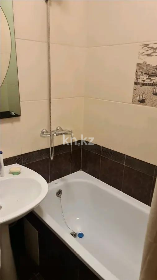 Продажа 2-комнатной квартиры, 65 м², ул. Достоевского, дом  8/3 в Алматы - фото 2