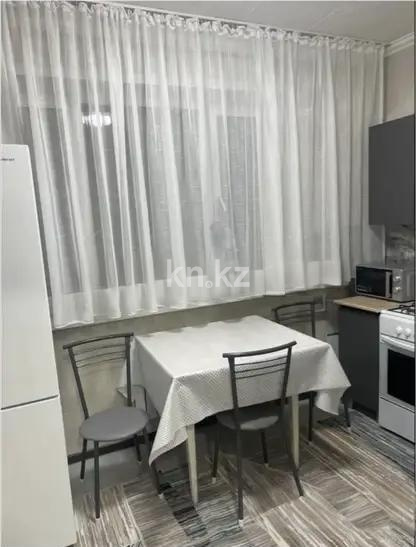 Продажа 1-комнатной квартиры, 35 м², ул. Омарова, дом  83 в Алматы - фото 2