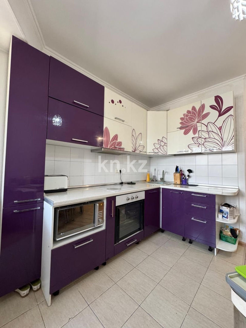 Продажа 2-комнатной квартиры, 87 м², ул. Толе би в Алматы - фото 8