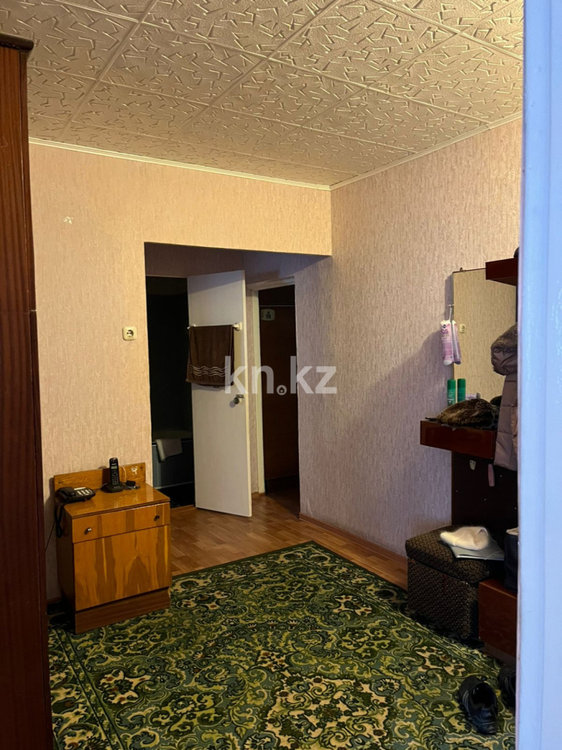 Продажа 3-комнатной квартиры, 62 м², мкр-н Гульдер-1 в Караганде - фото 7