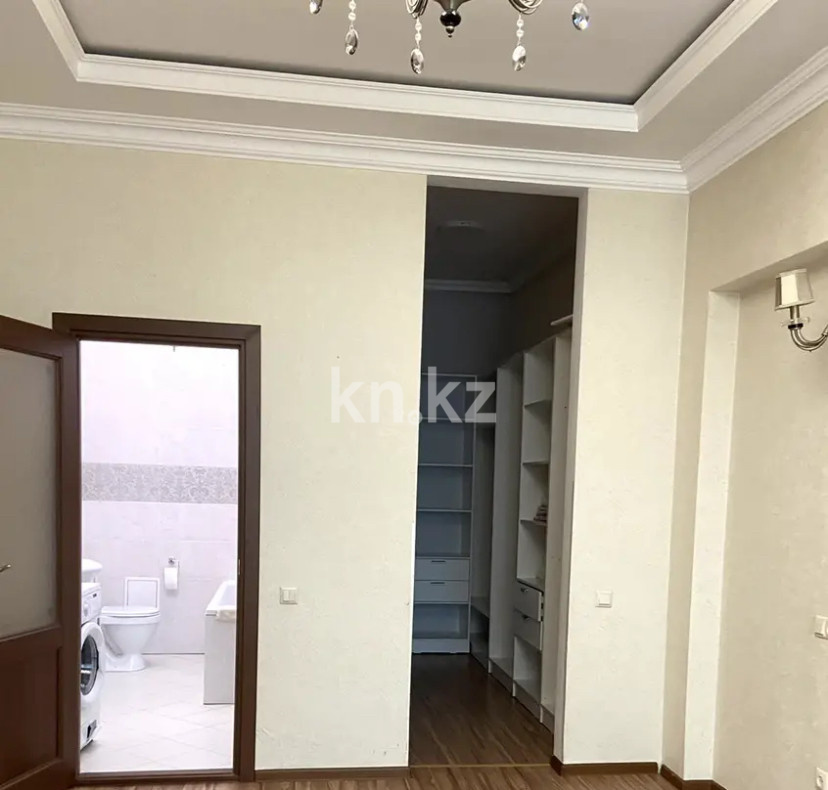 Аренда 4-комнатной квартиры, 180 м², пр. Мангилик Ел, дом  28 в Астане - фото 12