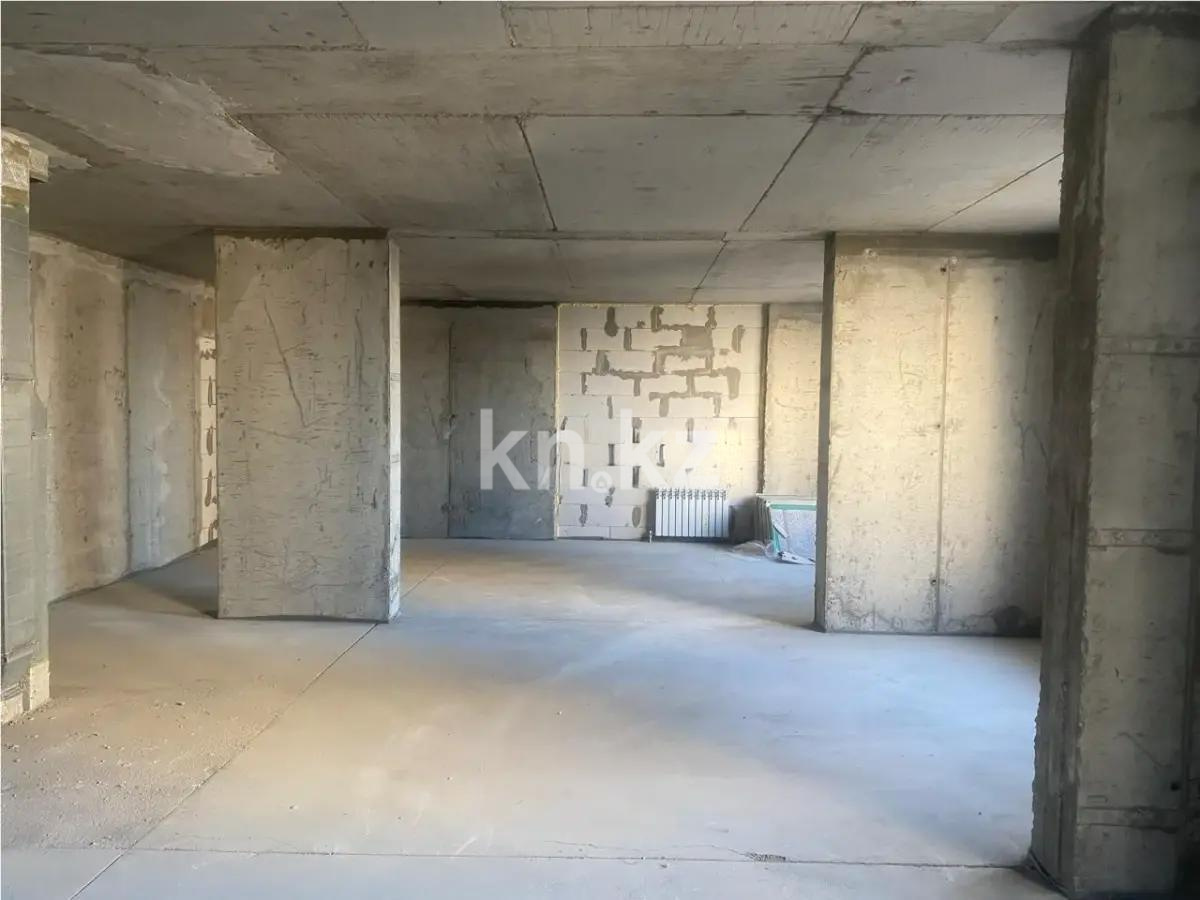 Продажа 3-комнатной квартиры, 108 м², ул. Утепова, дом  31 стр в Алматы - фото 2