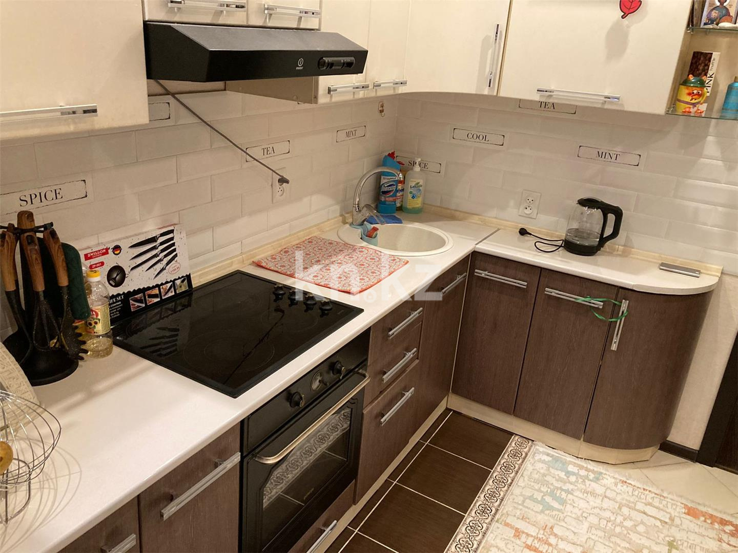 Продажа 2-комнатной квартиры, 54 м², ул. Университетская в Караганде - фото 20