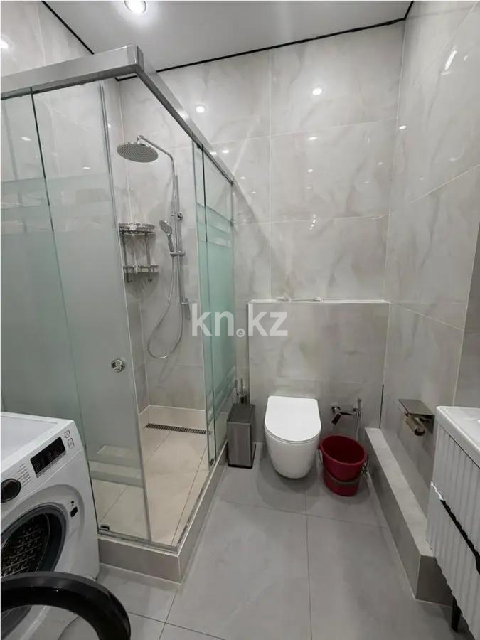 Продажа 2-комнатной квартиры, 65 м² в Алматы - фото 4