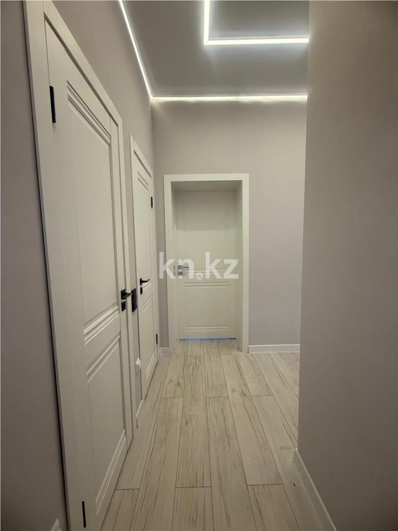 Продажа 2-комнатной квартиры, 68 м², 067 учетный квартал в Караганде - фото 10