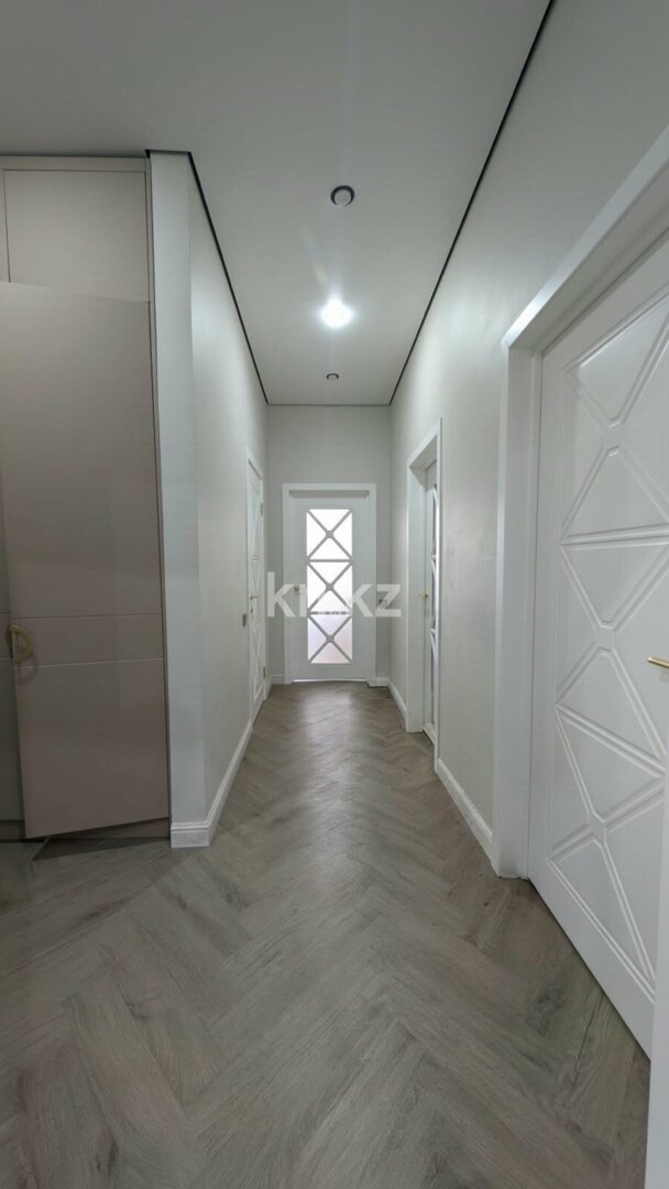 Продажа 3-комнатной квартиры, 99.7 м² в Уральске - фото 16