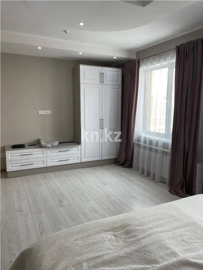 Продажа 4-комнатной квартиры, 148 м², пр. Кабанбай батыра, дом  11 в Астане - фото 2