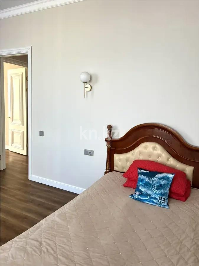 Продажа 4-комнатной квартиры, 121.1 м², пр. Тауелсыздык, дом  56/2 в Астане - фото 5