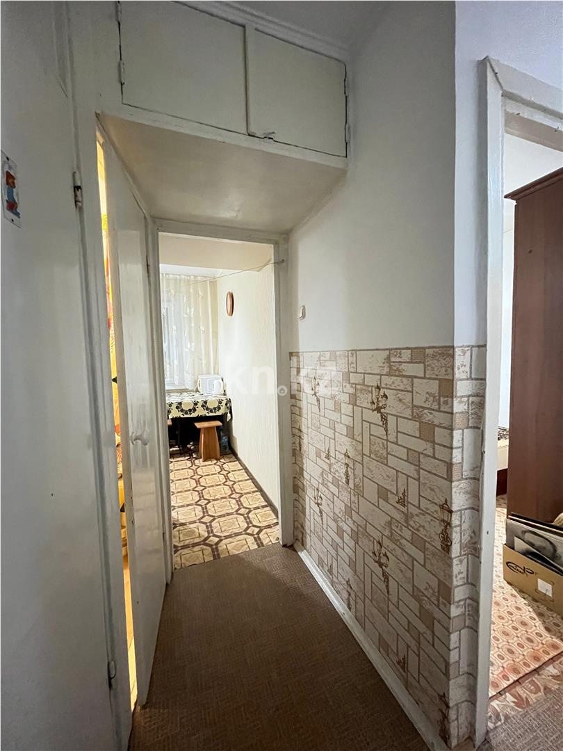 Продажа 2-комнатной квартиры, 44 м², ул. Муканова, дом  24 в Караганде - фото 9