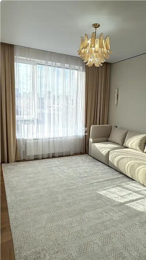 Продажа 1-комнатной квартиры, 43 м² в Астане