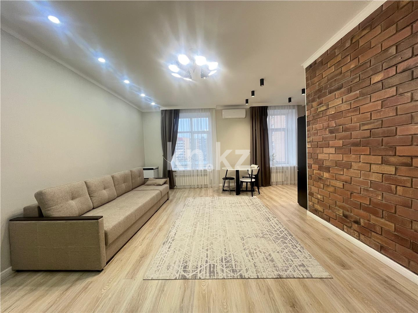 Продажа 2-комнатной квартиры, 70 м², пр. Строителей, дом  33/4 в Караганде