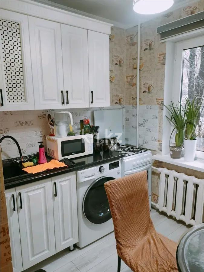 Продажа 1-комнатной квартиры, 31 м², мкр. Казахфильм, дом  37 в Алматы