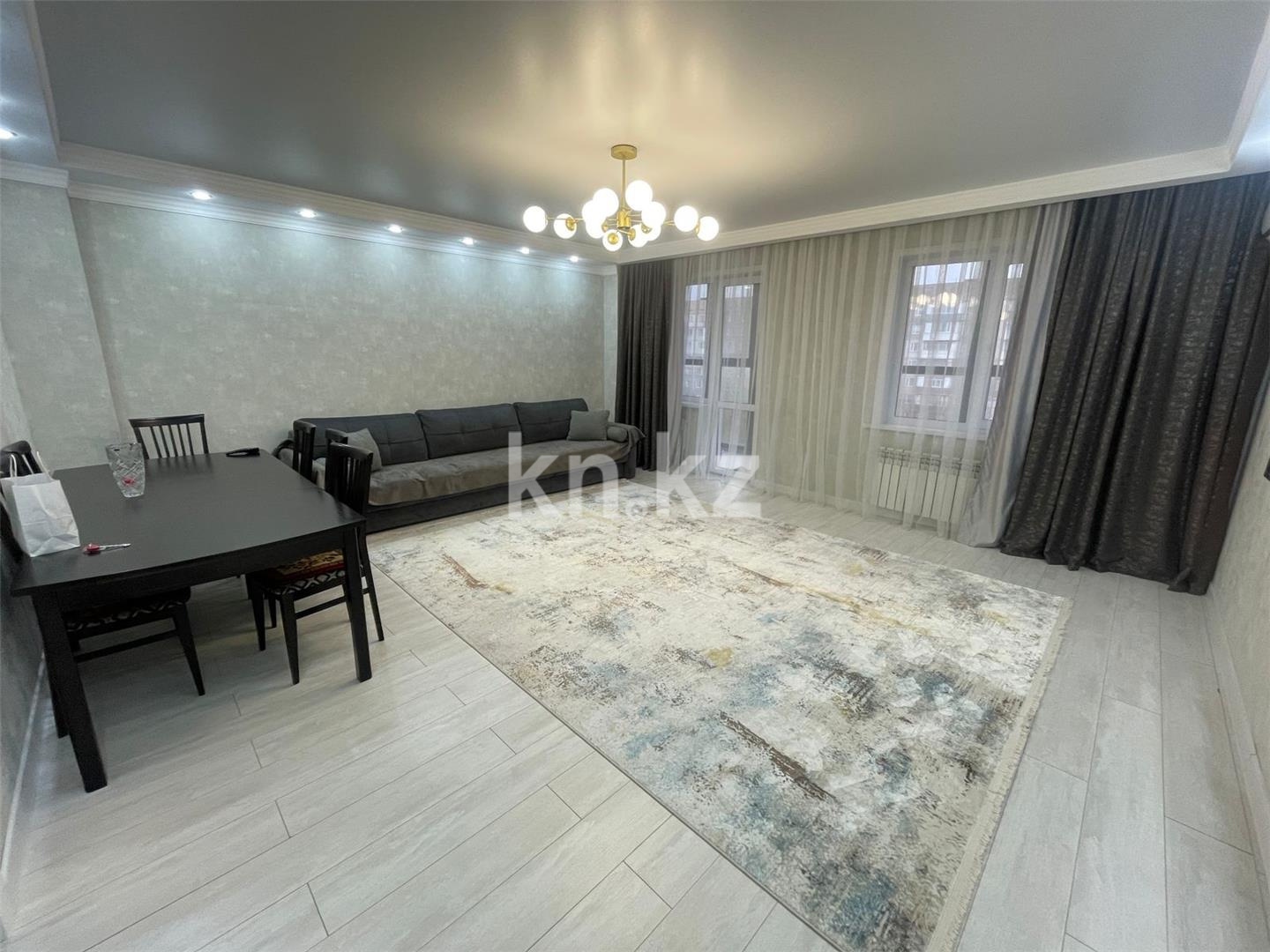 Продажа 3-комнатной квартиры, 104 м², ул. Таттимбета, дом  10/14 в Караганде