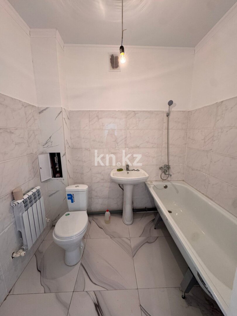 Продажа 2-комнатной квартиры, 64.6 м² в Уральске - фото 13