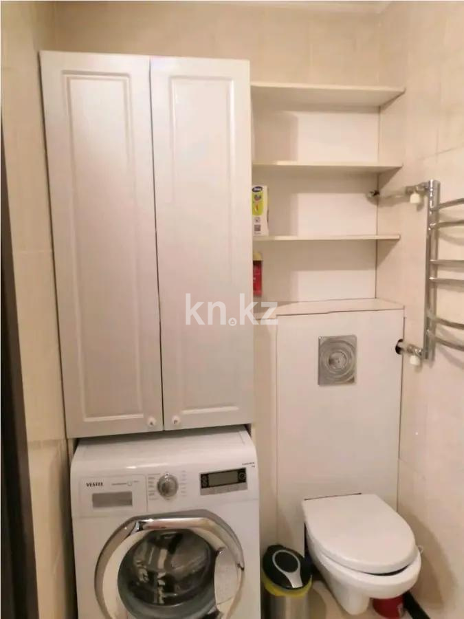 Продажа 2-комнатной квартиры, 42 м², мкр-н Алтай-2, дом  6 в Алматы - фото 5