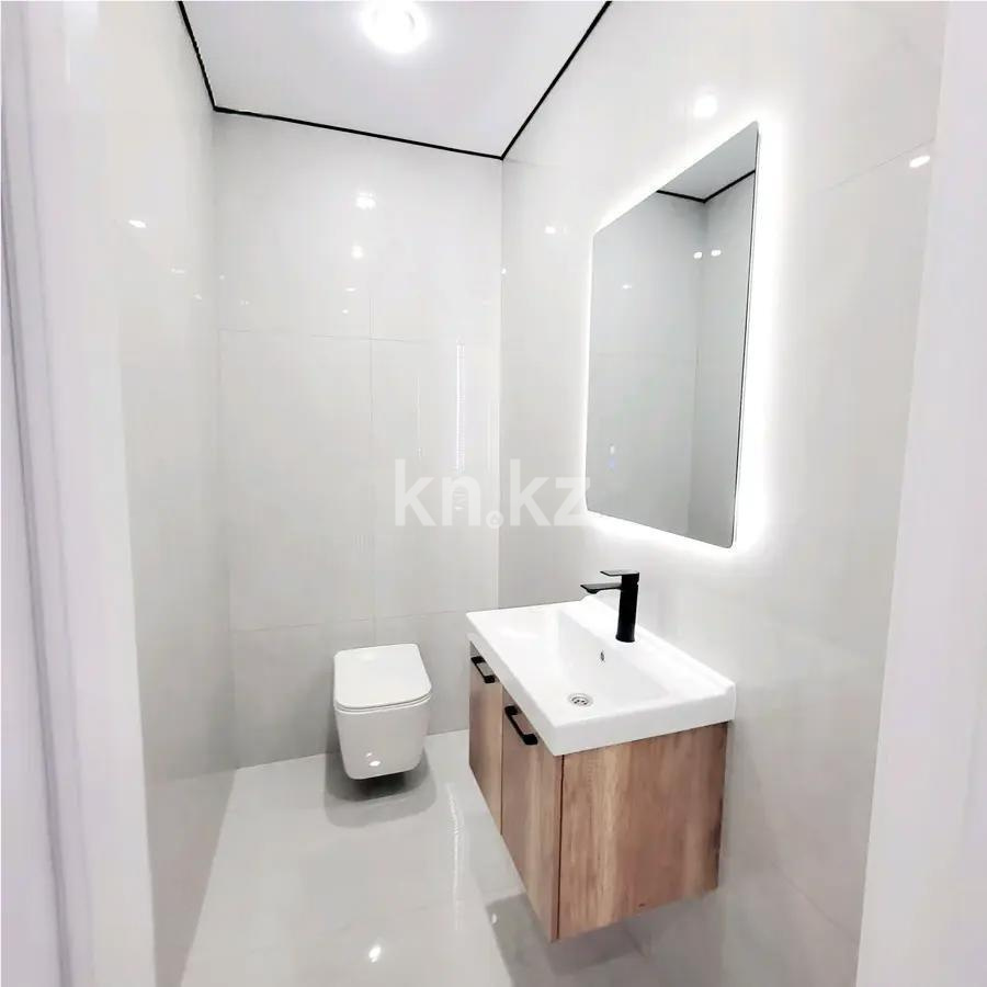 Продажа 3-комнатной квартиры, 70 м², ул. Косшыгулулы, дом  7 в Астане - фото 6