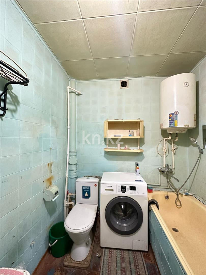 Продажа 1-комнатной квартиры, 35 м², мкр-н 18 в Караганде - фото 4